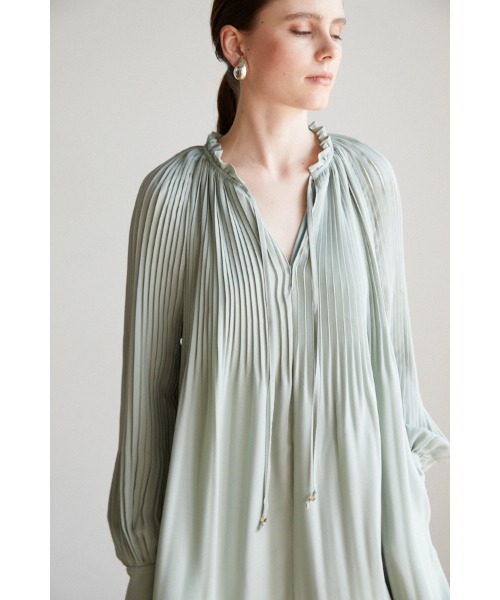 Estella.K ホワイト長袖ワンピース Veronica Belted Dress スタンドレースシャツドレス（ワンピース