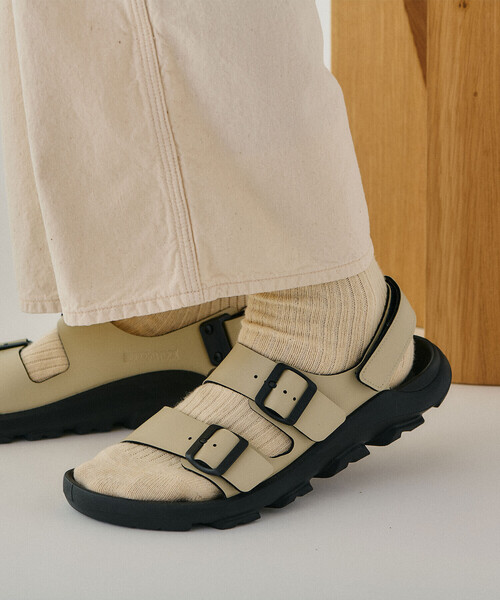 「BIRKENSTOCK」 サンダル 42 ベージュ系その他 メンズの画像
