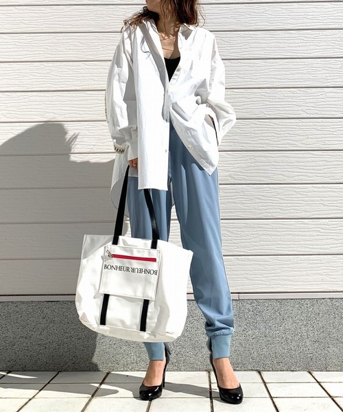 「Q」 パンツ MEDIUM ライトブルー レディースの画像
