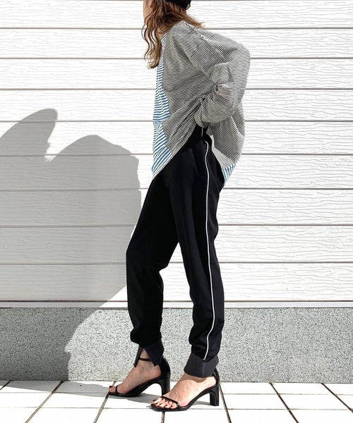 「Q」 パンツ MEDIUM ライトブルー レディースの画像