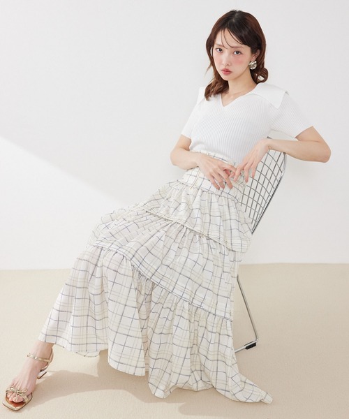 スカート ウエストシャーリングタックデザインフレアスカート　春服　夏服の画像
