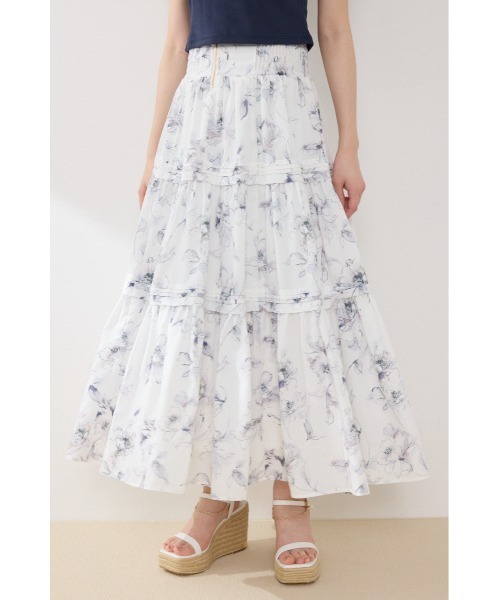 スカート ウエストシャーリングタックデザインフレアスカート　春服　夏服の画像
