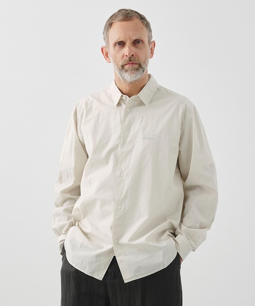シャツ 「ATON / エイトン」SHRINK COTTON LAWN OVERSIZED SHIRT メンズの画像