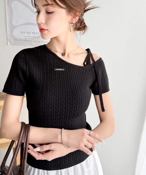 mily bilet tシャツ 半袖 「mily bilet」高見えデザイン。ロゴプレート