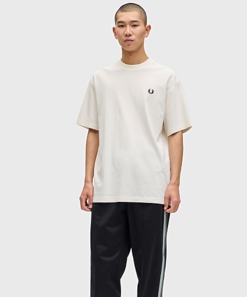 FRED PERRY tシャツ Embroidered Champion T-Shirt／ロゴ刺繍T