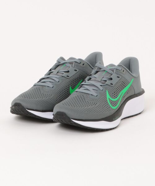 NIKE（ナイキ） スニーカー QUEST 6 クエスト 6 MFD6033 009SMKGRY