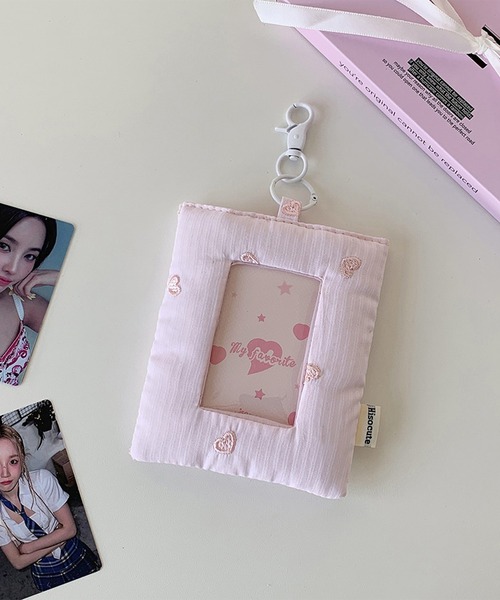 LYEON（リヨン） カードケース 推し活トレカホルダー/ハート刺繍カード