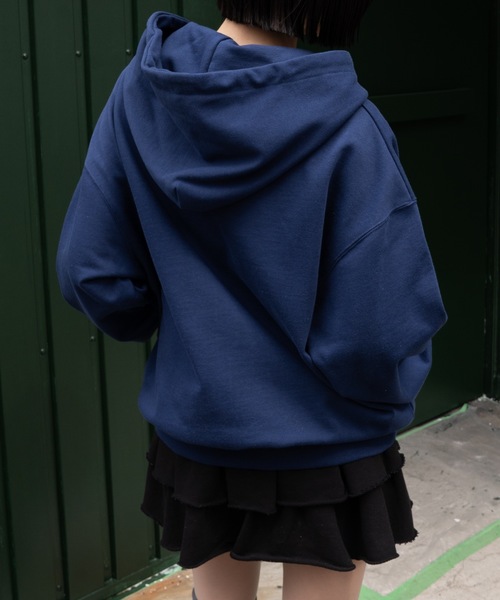 FLUKE HOLIC（フロックホリック） パーカー CRYING EMB LOGO PARKA
