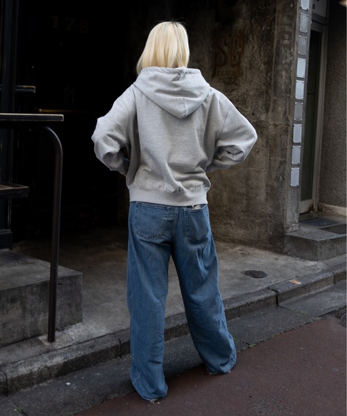 FLUKE HOLIC（フロックホリック） パーカー CRYING EMB LOGO PARKA