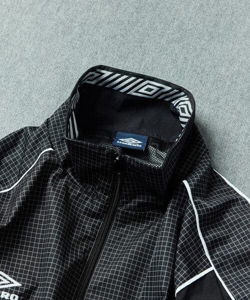 umbro（アンブロ） ナイロンブルゾン MEDIUM オフホワイト メンズ