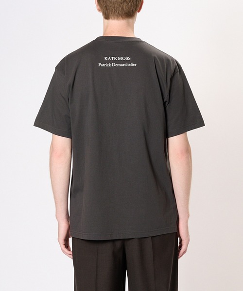 BIOTOP（ビオトープ） tシャツ 「Kate Moss by Patrick Demarchelier