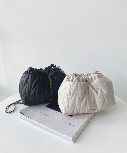 AS KNOW AS（アズノゥアズ） ショルダーバッグ バッグ キルティング