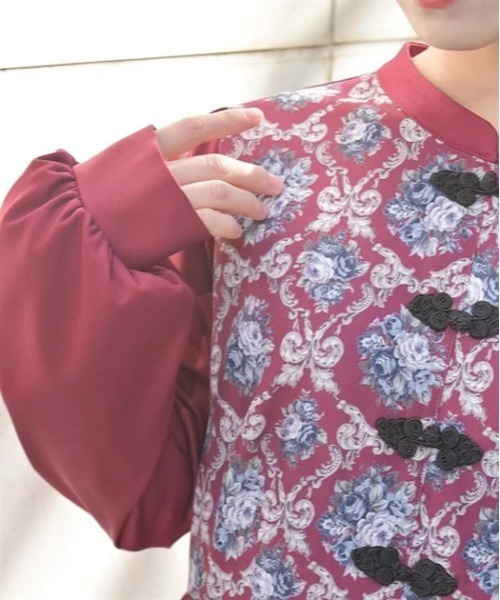axes femme ワンピース チャイナ釦薔薇柄切替ワンピース