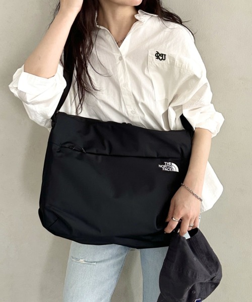 全国どこでも送料無料！ THE NORTH FACE(ザ 国内未発売 バッグ ショルダーバッグ FACE ザ・ノース・フェイス