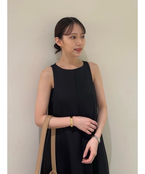 Mila Owen（ミラオーウェン） ワンピース ドライタッチサテンソリッド