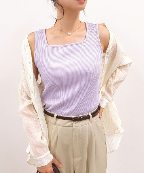 シャネル　ノースリーブカットソー　ロゴプレート　タンクトップ40 ベージュ トップ - コットン、ライトベージュ — ファッション | CHANEL シャネル