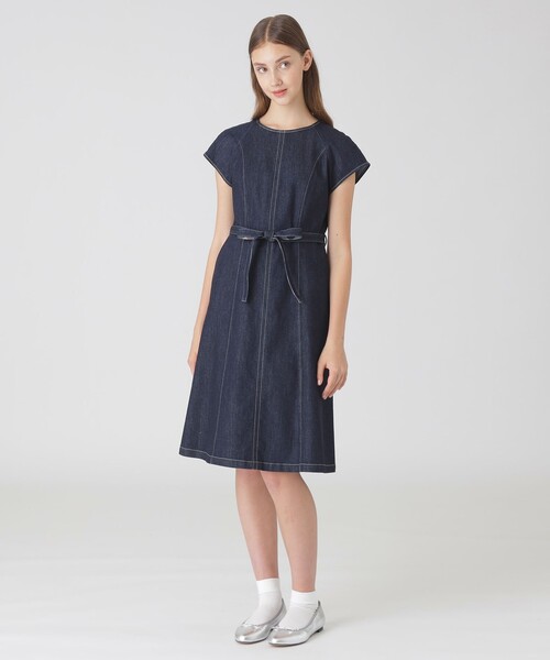 BLUE LABEL CRESTBRIDGE（ブルーレーベルクレストブリッジ