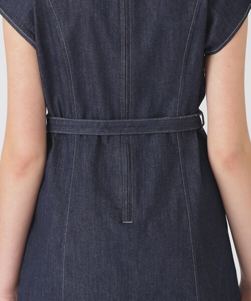 BLUE LABEL CRESTBRIDGE（ブルーレーベルクレストブリッジ