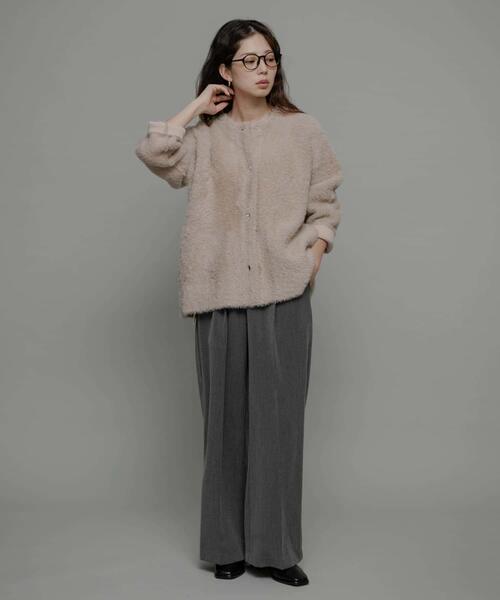 ♡アンサンブル（ノースリーブハイネック＆ファーパールボタンカーディガン） Acne Studios: Off-White Loose Fit 2006F Jeans | SSENSE