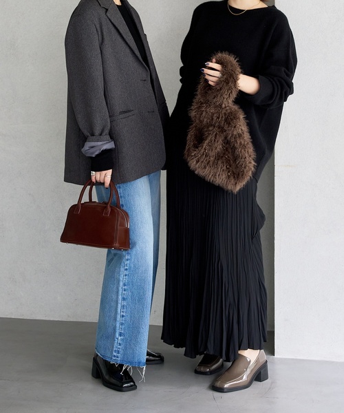 【極美品】今季最新 ブラック パンプス サイズ 23.5 ルタロン LE TALON（ル タロン） シューズ 23.5cm ブラック系その他 レディース