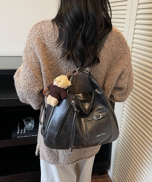 3way ショルダーバックパック レディース 女性 黒 ボディバッグ ストリート ショルダーバッグ バッグ 「3WAY/大容量！」フロントポケット フェイク