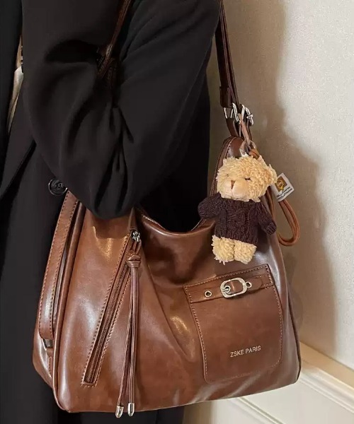 ショルダーバッグ バッグ 「3WAY/大容量！」フロントポケット フェイク