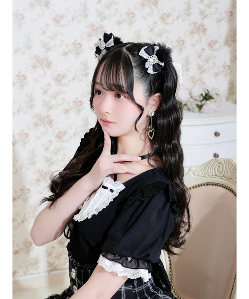 NOEMIE（ノエミー） シュシュ イチゴチャーム付きリボンファーシュシュ
