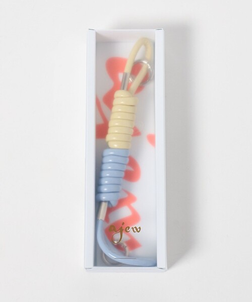 ajew（エジュー） 「ajew」パテント コイル ストラップ : ZOZOTOWN