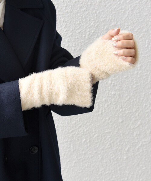 SHIPS（シップス） 手袋 * フェイク ファー アーム ウォーマー
