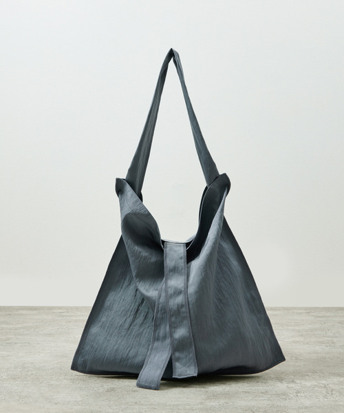 ブランドバック MARY INSIDE OUT TOTE - L / CERATO BRIGHT｜撥水ナイロンの大容量