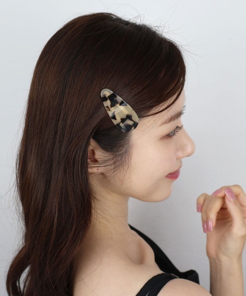 【のび】CELINE レオパード柄 ヘアピン CEMO NEMO ヘアピン レオパード パッチンピン : ZOZOTOWN Yahoo