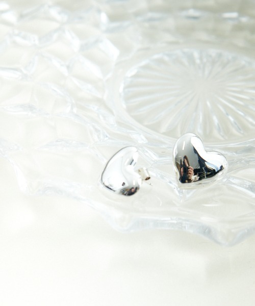 美品　フィリップオーディベール　スベアピアス　　　ドロップ型　シルバーカラー PHILIPPE AUDIBERT（フィリップ オーディベール） ピアス 「PHILIPPE