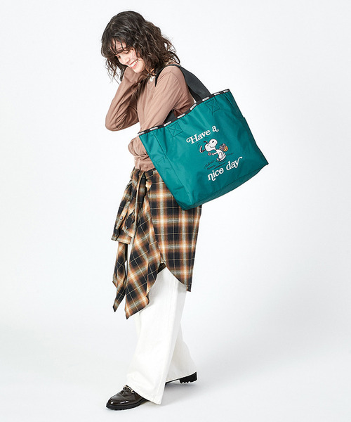 すぐ届く【LESPORTSAC】スヌーピーアンドギャング トート LeSportsac トートバッグ LG REVERSIBLE TOTE スヌーピーアンド