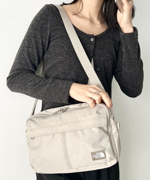 THE NORTH FACE ブラック ショルダーバッグ THE NORTH FACE（ザ ノースフェイス） ショルダーバッグ バッグ