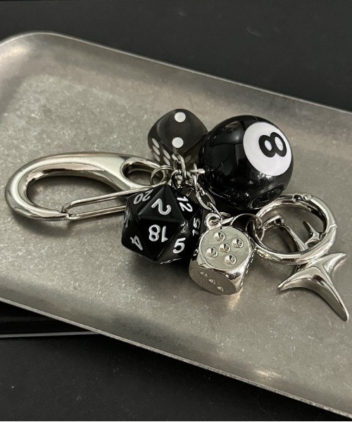プロフ確認必須 sex dice キーホルダー プロフ確認必須様専用 sex dice キーホルダー - メルカリ