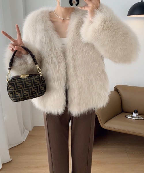 極美品✨24AW シビラ ノーカラージャケット ショートブルゾン ベージュ M 綿麻ノーカラーショートブルゾン | natural couture(ナチュラル
