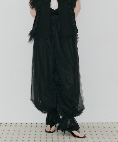 ワイドパンツ パンツ 裾レースチュールバルーンパンツ レディースの画像