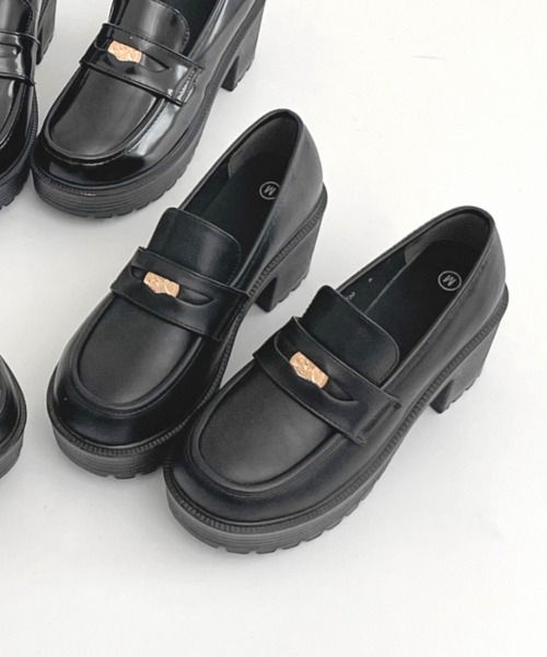 Shoes in Closet（シュークロ） ローファー 厚底 ヒールアップ コイン