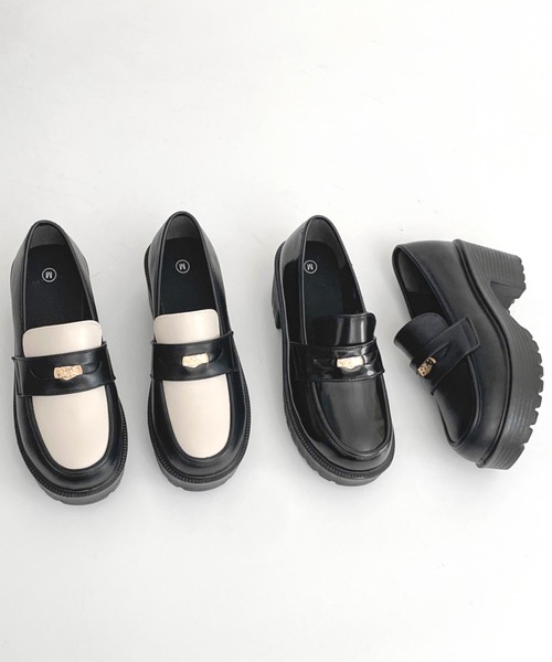 Shoes in Closet（シュークロ） ローファー 厚底 ヒールアップ コイン