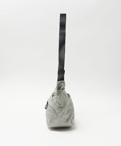 ノースフェイス ショルダーバッグ 「THE NORTH FACE」メノウ ウォーカー ショルダー バッグ メンズの画像