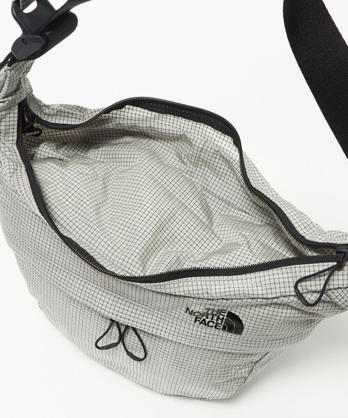 ノースフェイス ショルダーバッグ 「THE NORTH FACE」メノウ ウォーカー ショルダー バッグ メンズの画像