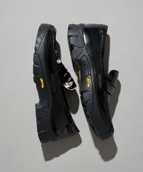 FLAT（フラット） ローファー 「追加/WEB+一部店舗限定」GRISE VIBRAM