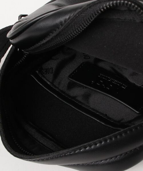 DIESEL（ディーゼル） ショルダーバッグ FREE ブラック メンズ