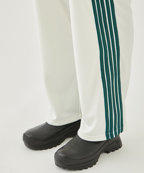山中拓也着用 jieda 5 STRIPE JERSEY PANTS(SAX) Jieda（ジエダ）の「5 STRIPE JERSEY PANTS（その他パンツ