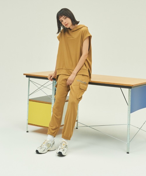 ベスト ジレ 「New Balance for emmi」Hooded Vest レディース New Balance ベスト ジレ 「New for emmi」Hooded Vest