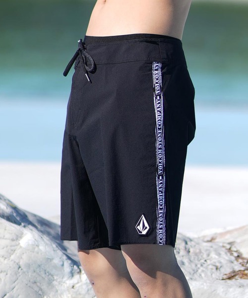 新品　L 32 ボルコム　VOLCOM  ボードショーツ 水着　サーフパンツ VOLCOM 水着 VOLCOM/ボルコム ボードショーツ/水着/サーフパンツ