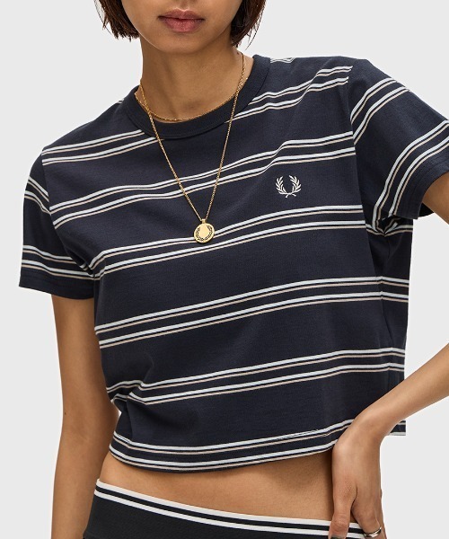 ショート丈 tシャツ（FRED PERRY／レディースファッション