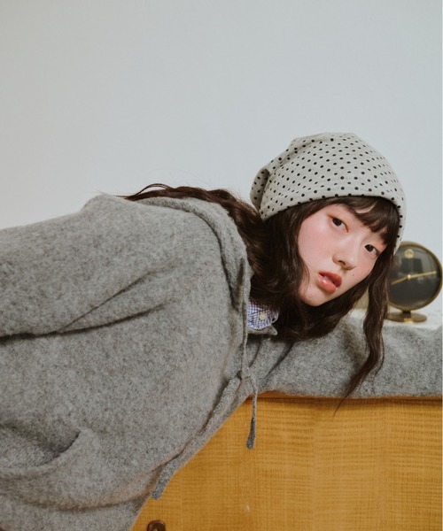 common gull products. ニット セーター うろこ雲なニットフーディー