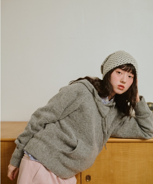 common gull products. ニット セーター うろこ雲なニットフーディー