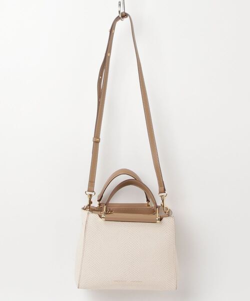 極美品✨イアクッチ ハンドバッグ　ファーハンドル 2WAY 本革 レザー 極美品✨イアクッチ ハンドバッグ ファーハンドル 2WAY 本革 レザー